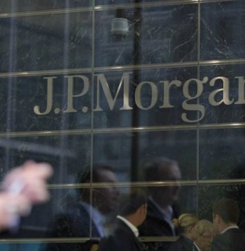 J.P. Morgan, mevduat token’larını halka açık blokzincire taşıdı